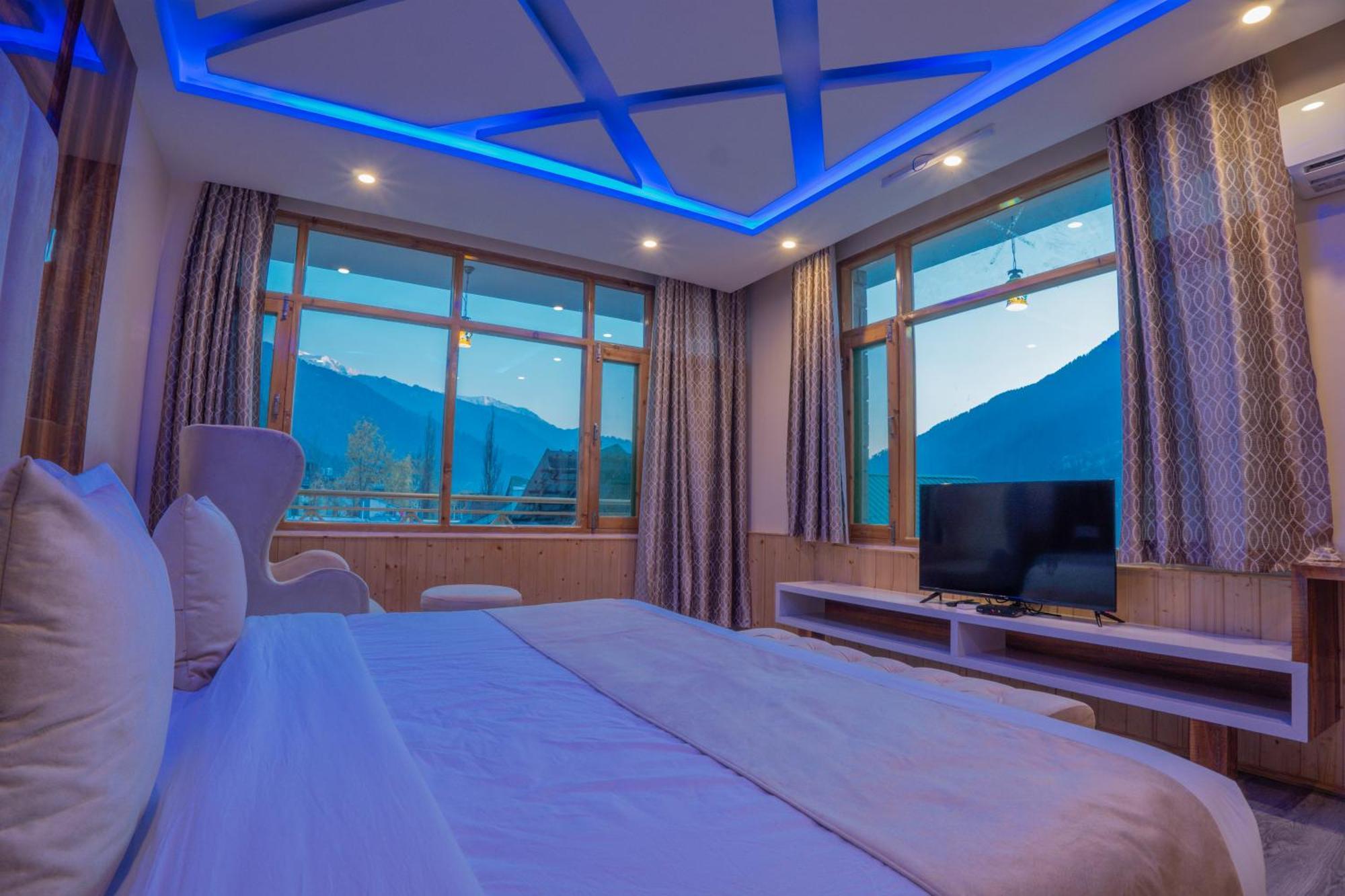 West Western Resort Manali #Neartomallroad #Gym #Lawn #Playingzone #Pooltable #Kidsfriendly #Mountainview #Tabletennis #Familyfriendly #Privateparking Buitenkant foto
