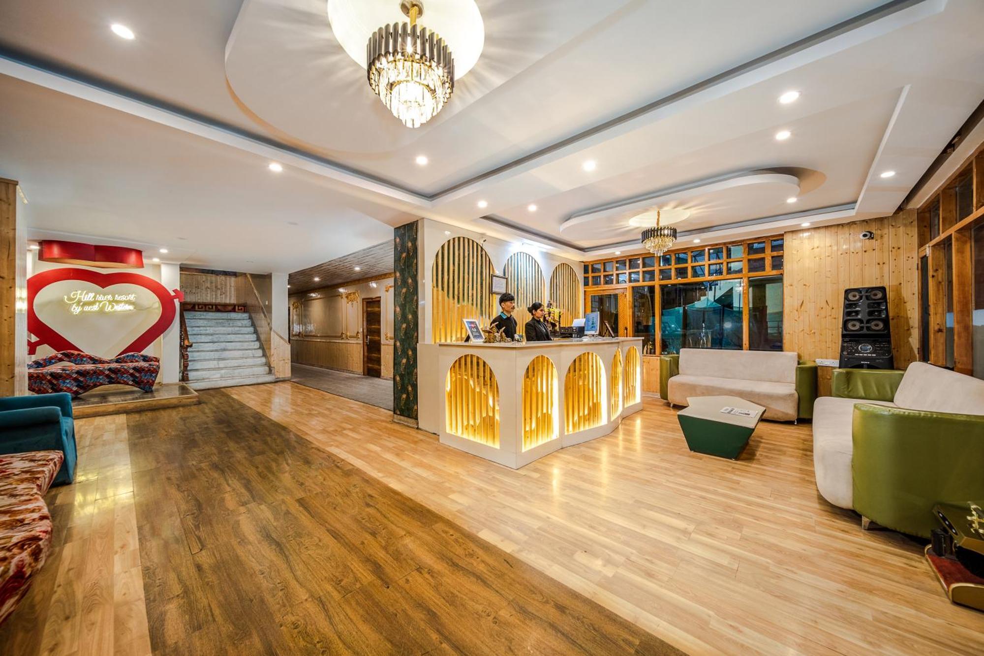 West Western Resort Manali #Neartomallroad #Gym #Lawn #Playingzone #Pooltable #Kidsfriendly #Mountainview #Tabletennis #Familyfriendly #Privateparking Buitenkant foto