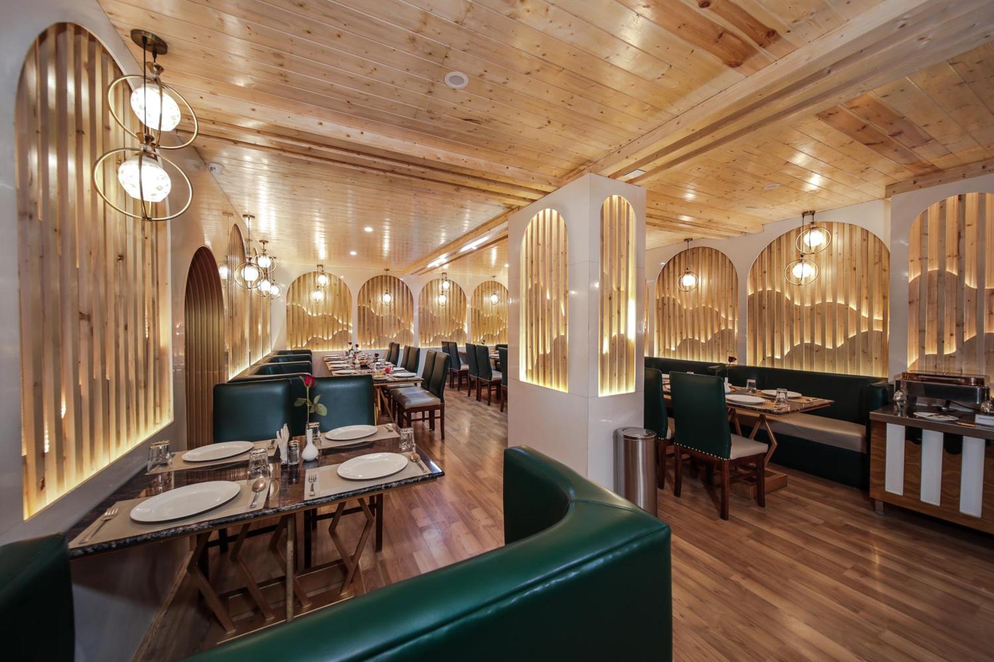 West Western Resort Manali #Neartomallroad #Gym #Lawn #Playingzone #Pooltable #Kidsfriendly #Mountainview #Tabletennis #Familyfriendly #Privateparking Buitenkant foto