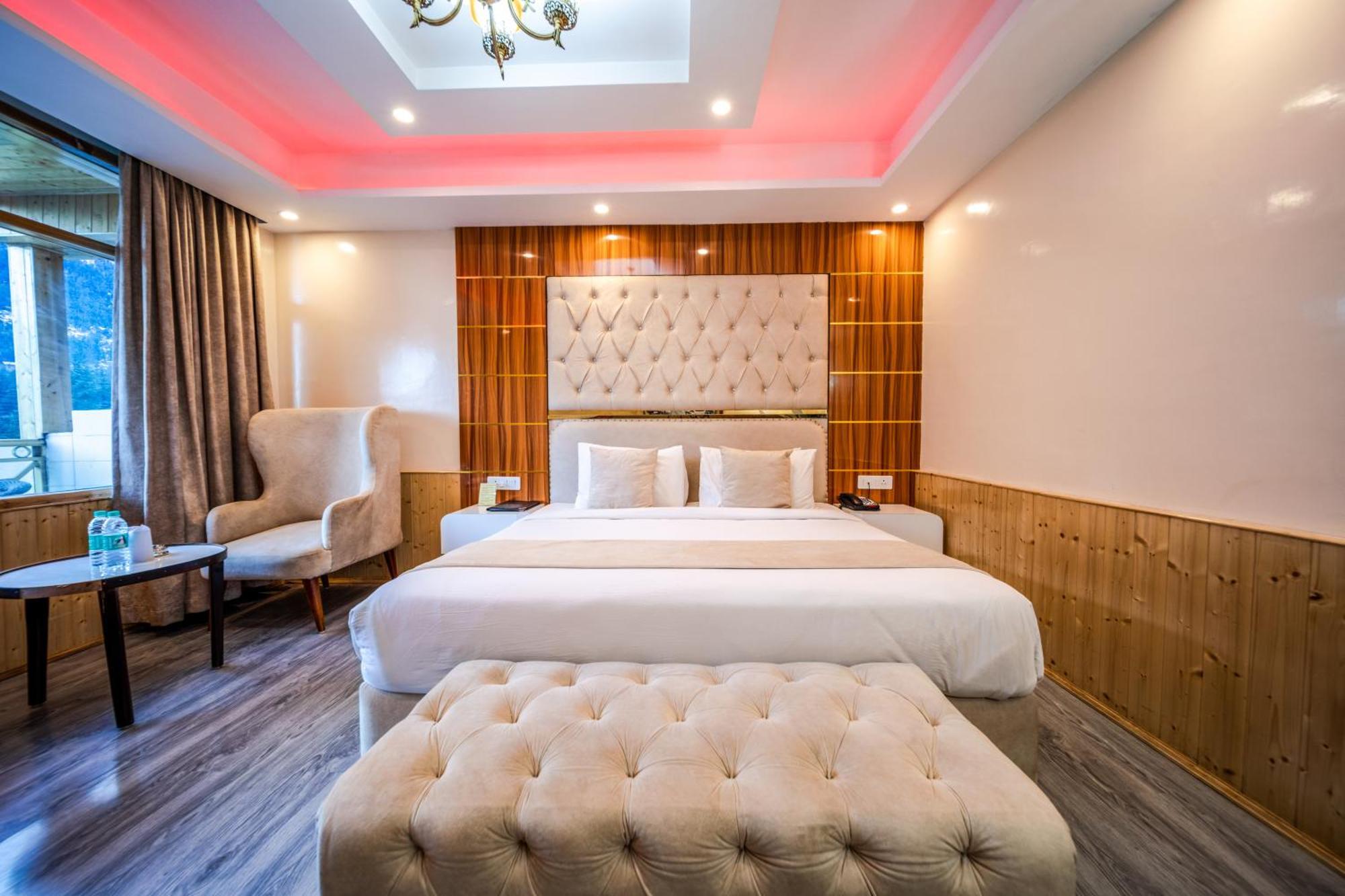 West Western Resort Manali #Neartomallroad #Gym #Lawn #Playingzone #Pooltable #Kidsfriendly #Mountainview #Tabletennis #Familyfriendly #Privateparking Buitenkant foto